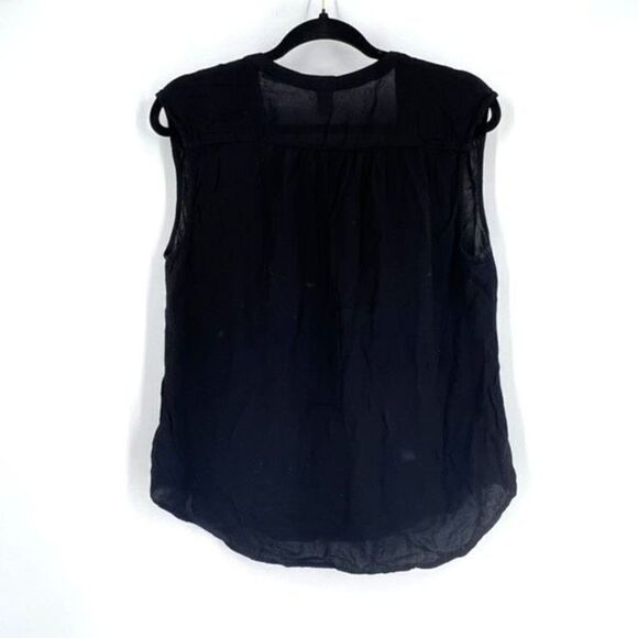 Old Navy Blouse floral group career vacation Size Large Chambray Mixed Print - Picture 6 of 15